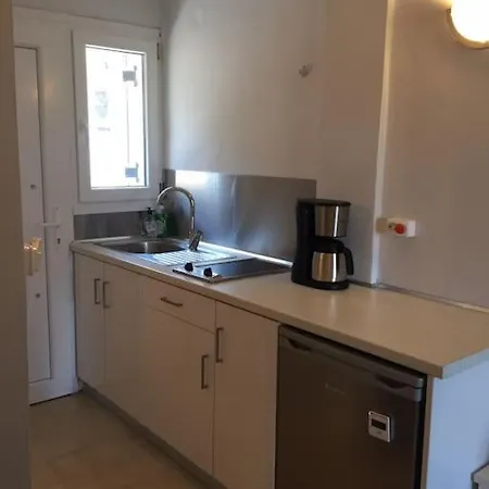 Summer Senses In Apartament *